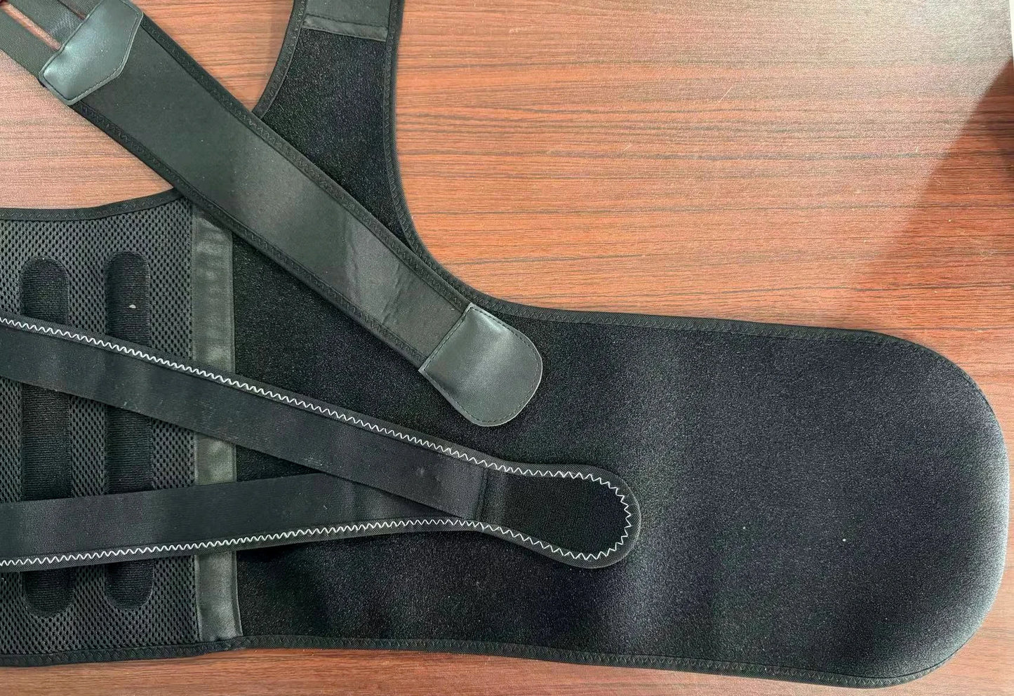 Posture Corrector for Women and Men, Adjustable Shoulder Posture Brace, Back Straightener Posture, Used for Middle Upper Spine