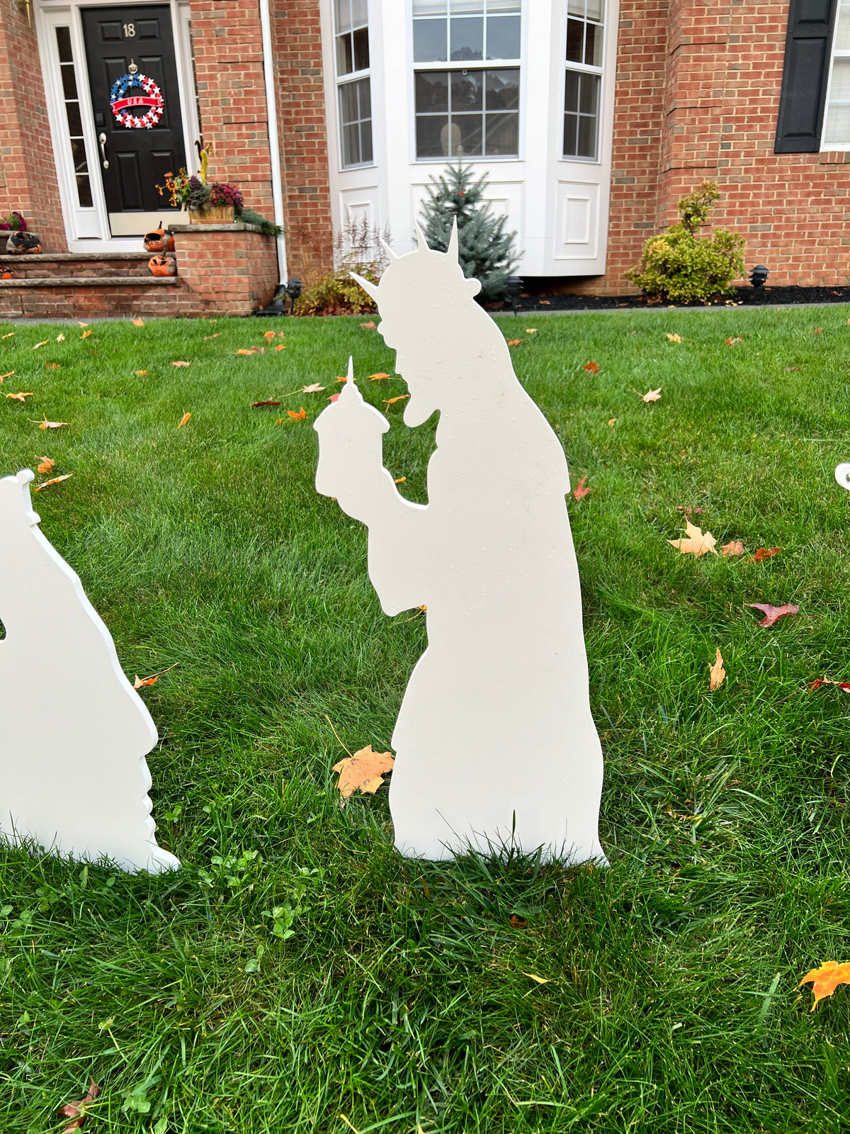 Outdoor Nativity Set in Durable PVC with 3D Stable and Easy Assembly